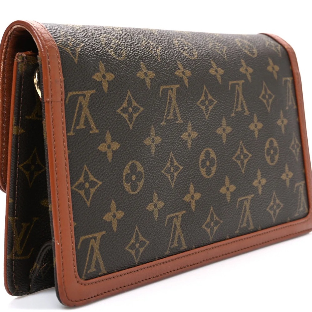 Authentic Louis Vuitton Monogram Pochette in Brown and Tan